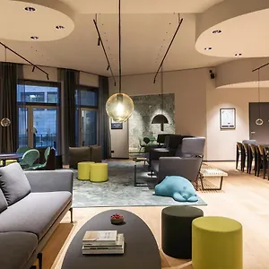 ホテル Ipartment Frankfurt Airport フランクフルト